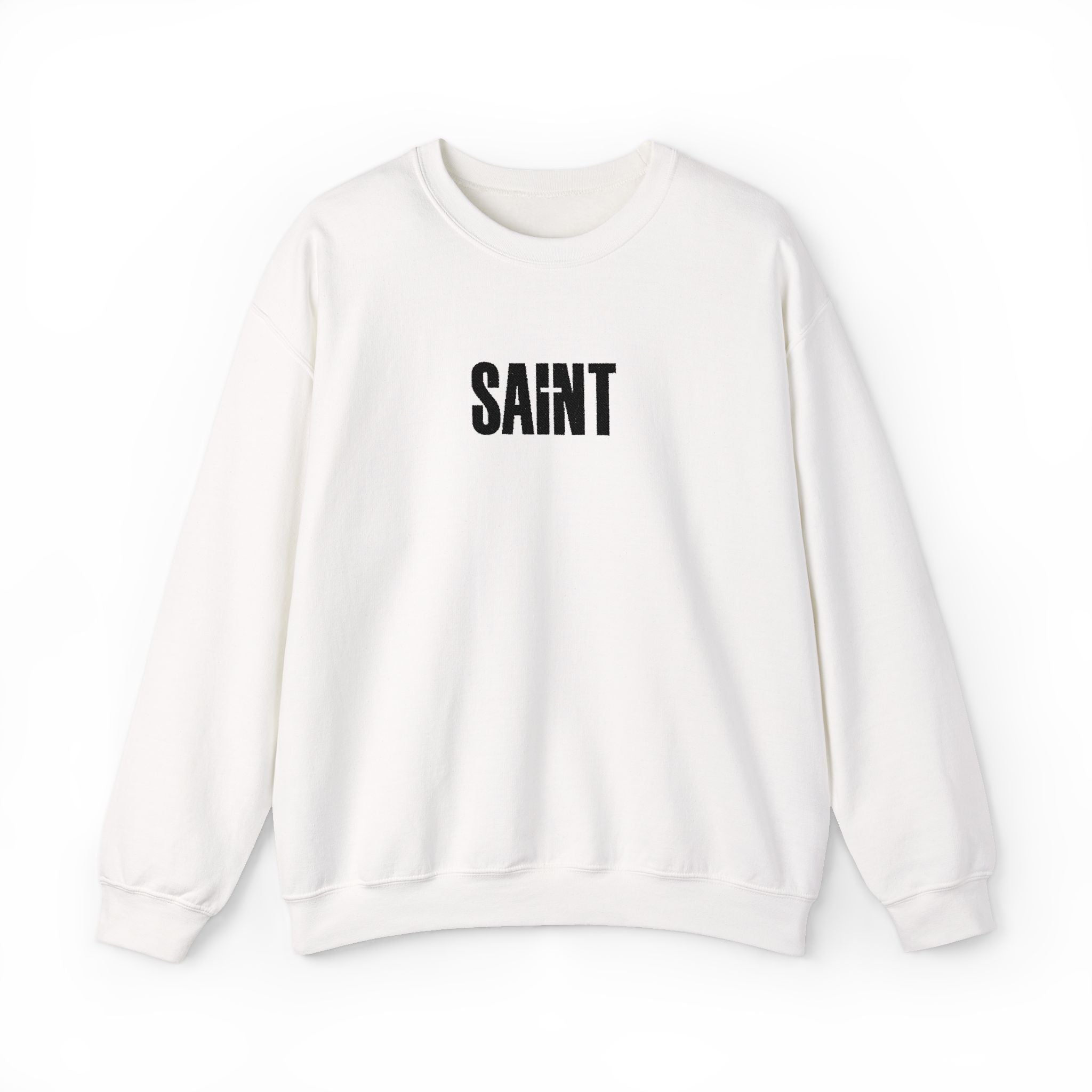 AUREN Refined Embroidered Sweatshirt